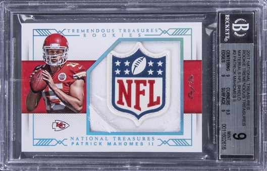 2017 Panini National Treasures "Rookie Tremendous Treasures" Materials #2 Patrick Mahomes II NFL Shield Patch Rookie Card (#1/1) - BGS MINT 9